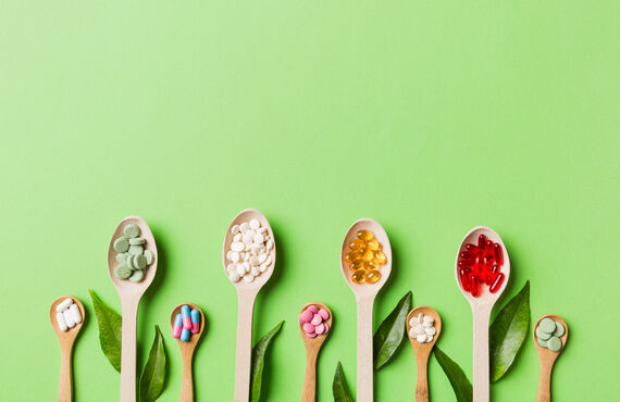 薬局でサプリメントの購入をお考えなら上野近くの店舗へぜひお越しください